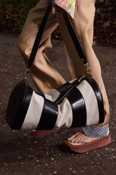 Look 124